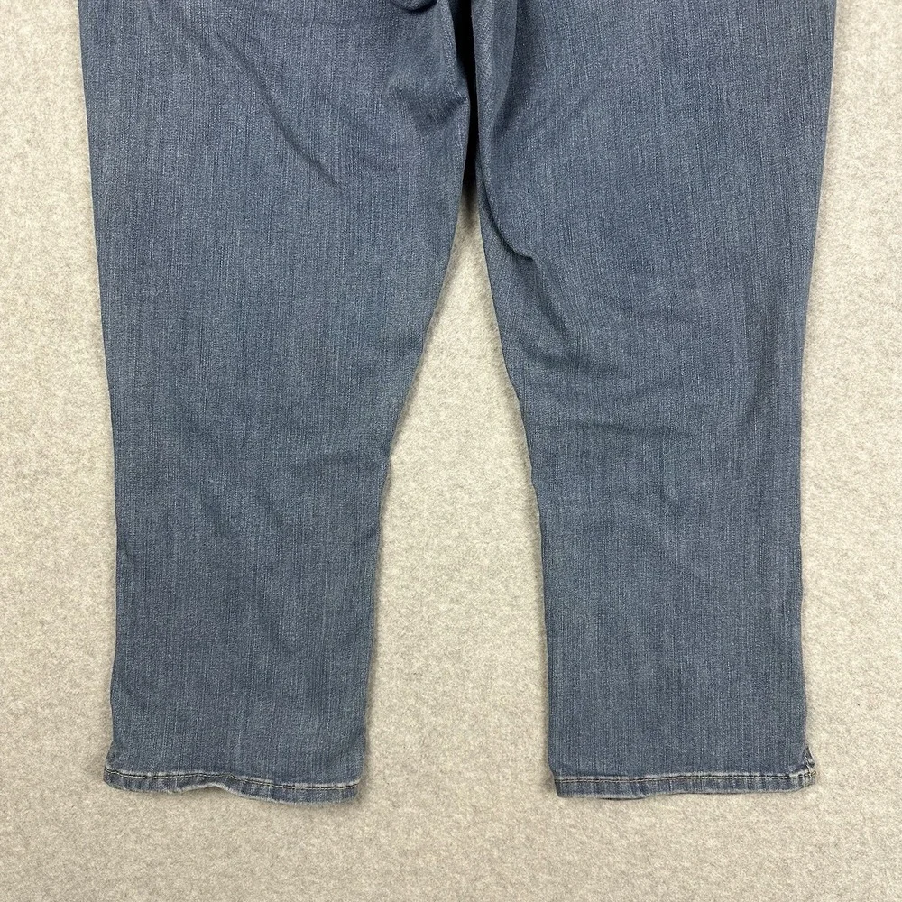 Levi Strauss Signature Gold Women's Totally Shaping Pull On Capri Size 14 - Picture 5 of 10